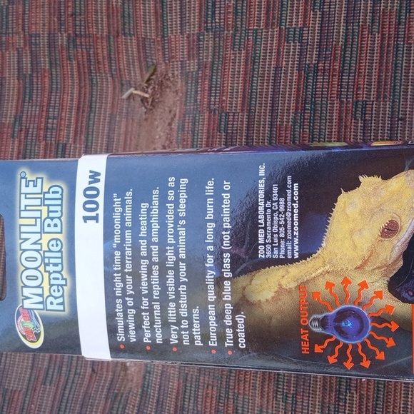 New! ZOOMED 100 Watt Moonlite Reptile Bulb. - Picture 5 of 6